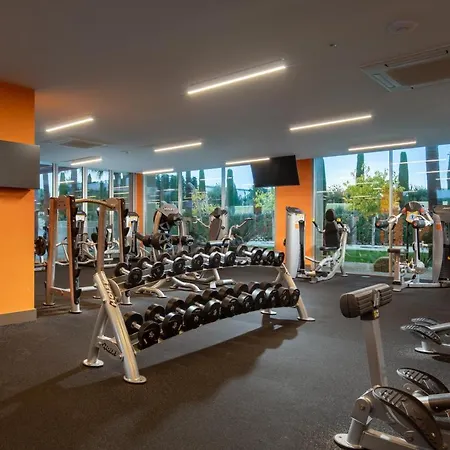 Hiddenbay Teos Hotel *