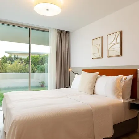 Hiddenbay Teos Sigacik Hotel, And Restaurants سفيريهيسار