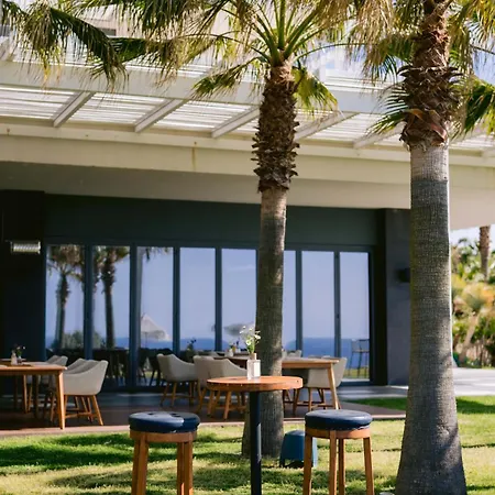 Hiddenbay Teos Sigacik Hotel, And Restaurants *